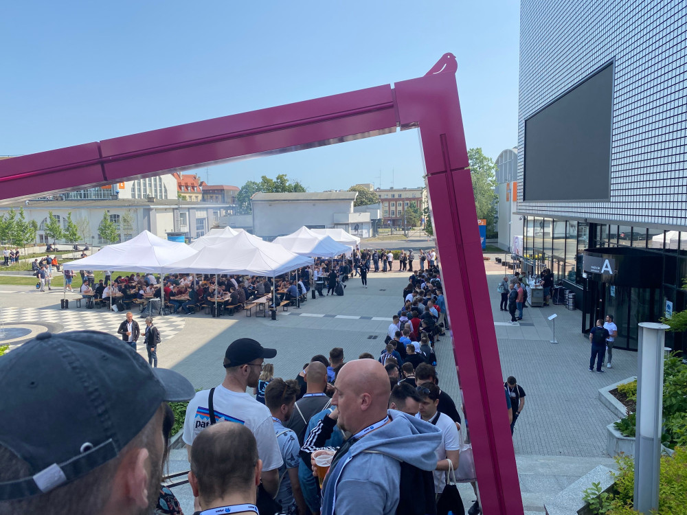 Photo from PHPers Summit 2023 Showing the Queue to the Entrance of the Building